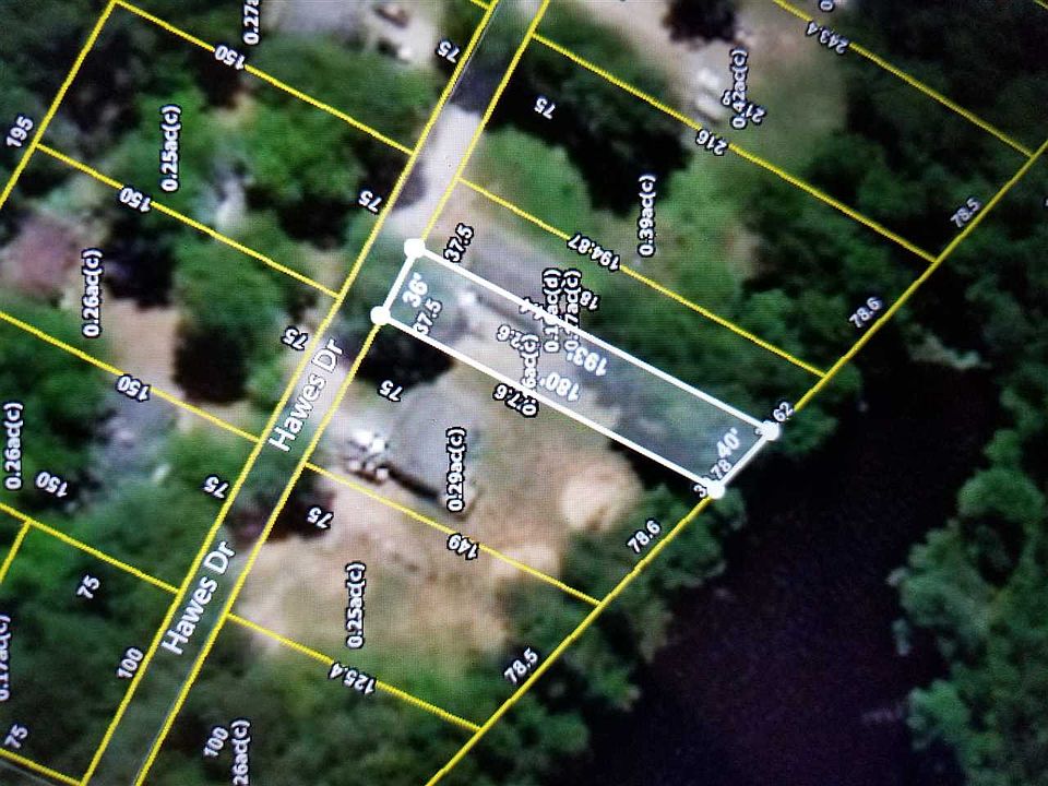 1st image of 425 Hawes Dr