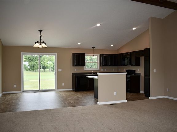 4th image of 1256 N Gregg Dr