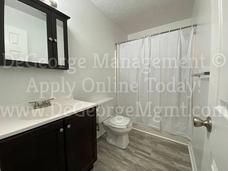 Pine Ridge Apartments — Photo 77