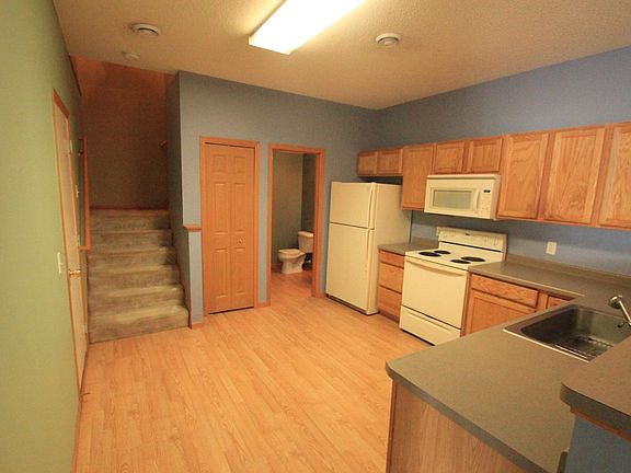 2nd image of 13377 Europa Ct N Unit 6