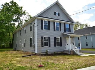 73 Fairfield St, Manchester, CT 06040