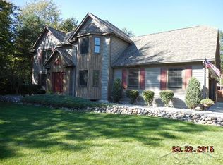 895 Sue Ct, Saginaw, MI 48609