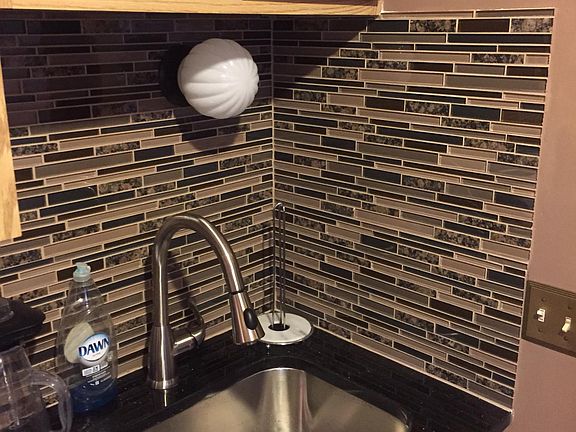 5th image of 18953 Hilliard Blvd APT 6