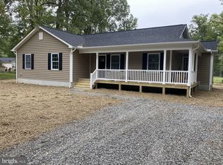 327 Monticello Dr, Colonial Beach, VA 22443