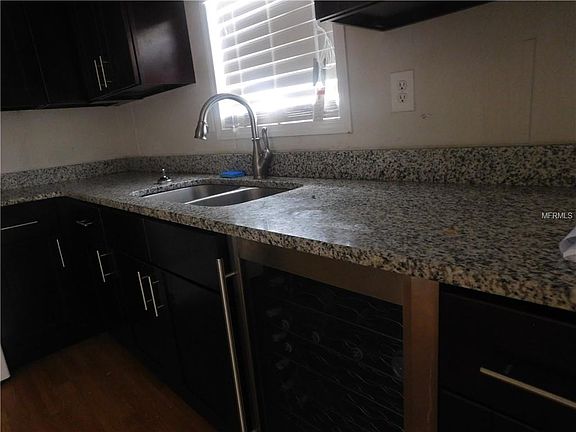 5th image of 2716 Metro Dr