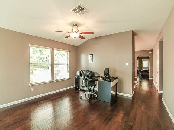 5th image of 14812 Mistletoe Heights Dr