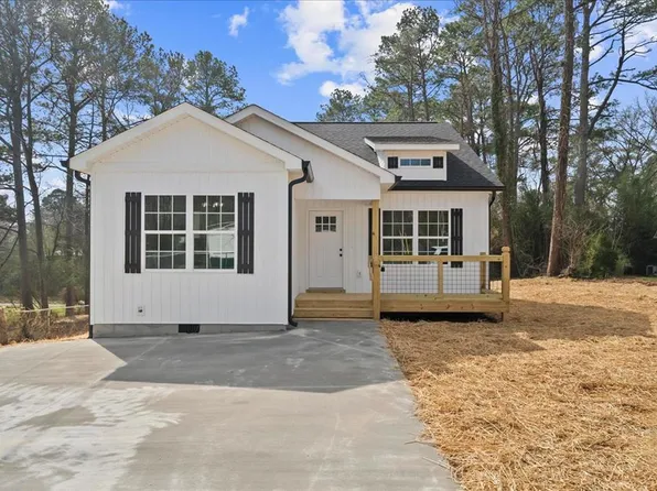 121 Eugenia Dr, Dalton, GA 30721