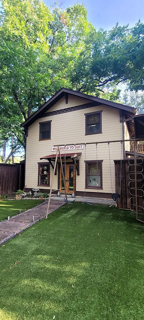 Studio, 650 sqft, $2,250 — Photo 1