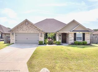 12208 Lynwood Dr, Fort Smith, AR 72916