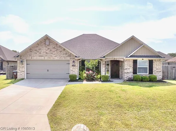 12208 Lynwood Dr, Fort Smith, AR 72916