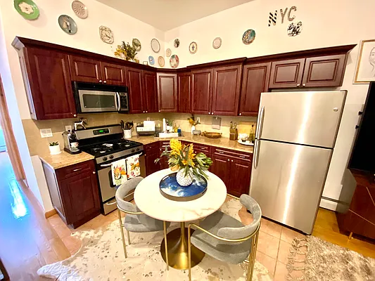 Rented by Corcoran | media 47