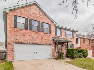 10644 Bluestone Rd, Fort Worth, TX 76108