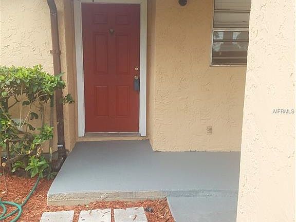 2nd image of 7401 Golden Glenn Ct