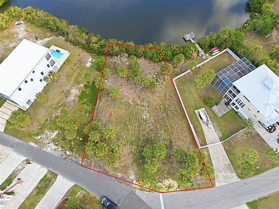 4th image of Deedra Cir Lot 20