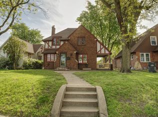 1015 N 2nd St, Clinton, IA 52732