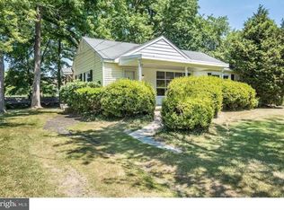 615 Devon Rd, Moorestown, NJ 08057