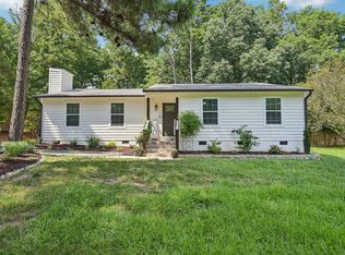 1104 Suterland Rd, Cary, NC 27511