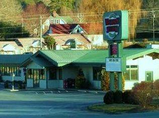 606 W Us Hwy 19e Byp, Burnsville, NC 28714
