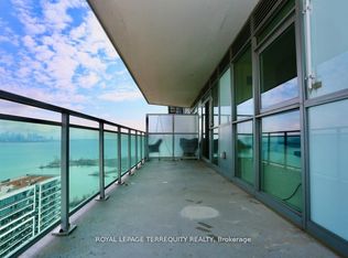 33 Shore Breeze Dr #2504, Toronto, ON M8V 0G1