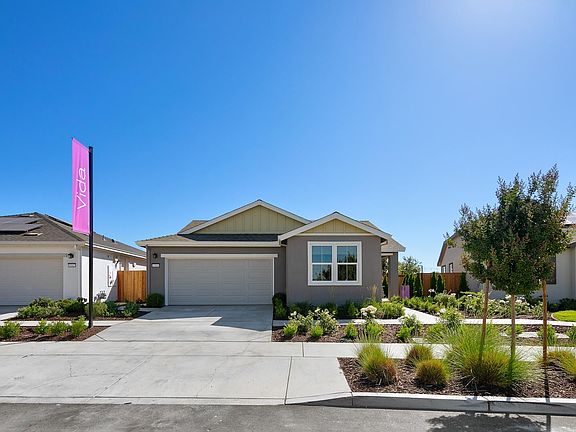 Vida Residence 2 Model Home