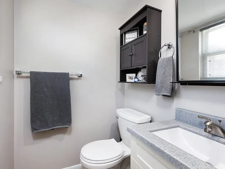 700 Sunset Ave #3 — Photo 10