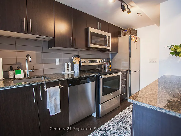 11 Superior Ave #101 — Photo 9