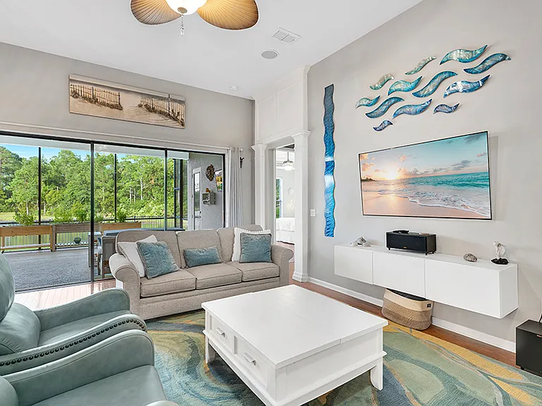 531 River Run Blvd — Photo 3