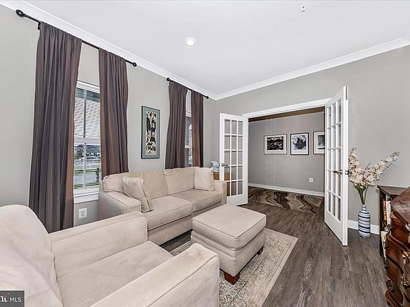 4th image of 1202 Dargon Quarry Ln
