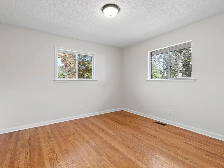 4220 Tacoma Ave #A — Photo 13