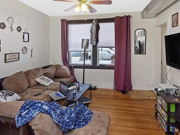 5th image of 5119 N Claremont Ave #1