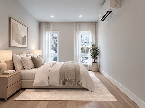 4th image of 242 6th St APT 2L