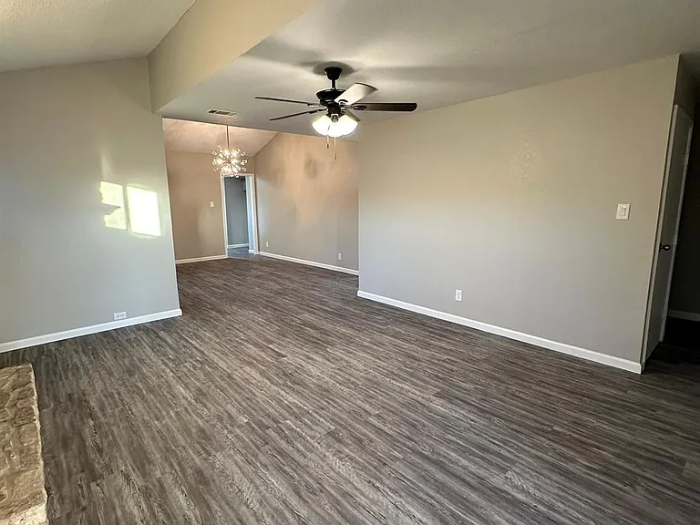 295 Mooring Cir #A — Photo 8