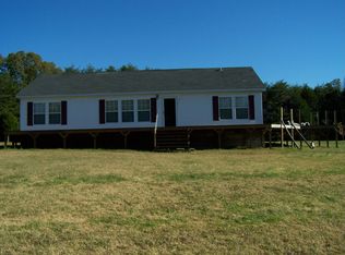 1821 Bone Cave Rd, Rock Island, TN 38581