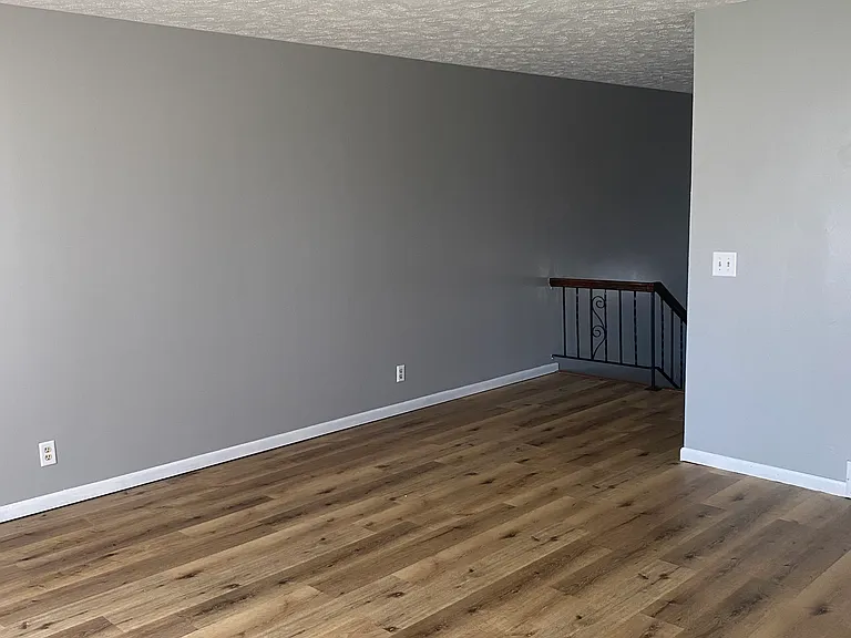 4925 S 98th Avenue Cir — Photo 3