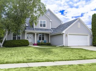 601 Bridlewood Ln, Watertown, WI 53094