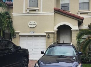 7951 NW 107th Ct, Doral, FL 33178