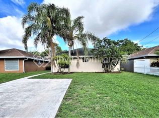 2611 Alexander Ave, West Palm Beach, FL 33417