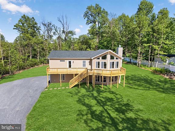 3rd image of 600 Highridge Rd