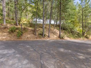 18506 Dunvegan Dr, Applegate, CA 95703