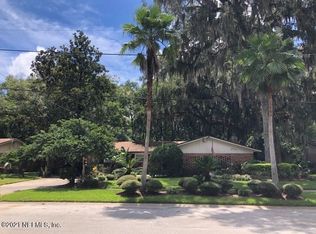 8441 Glade Ln, Jacksonville, FL 32217