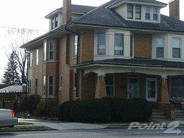 314 E Penn Ave front best