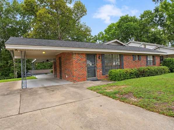 1232 Josephine Ct, Prattville, AL 36066