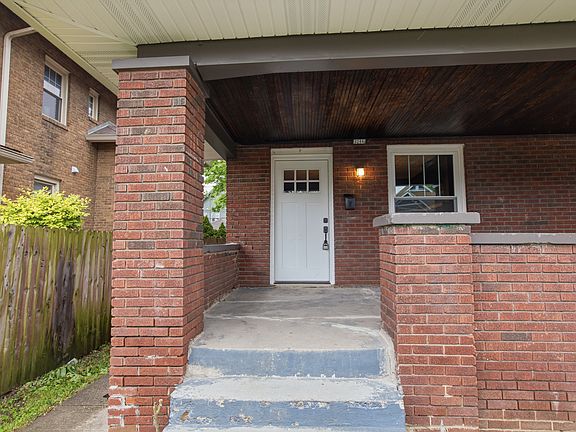 4th image of 3244 Ruckle St