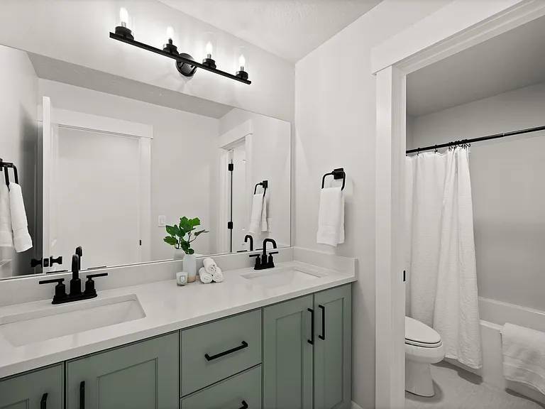 Upstairs Bathroom