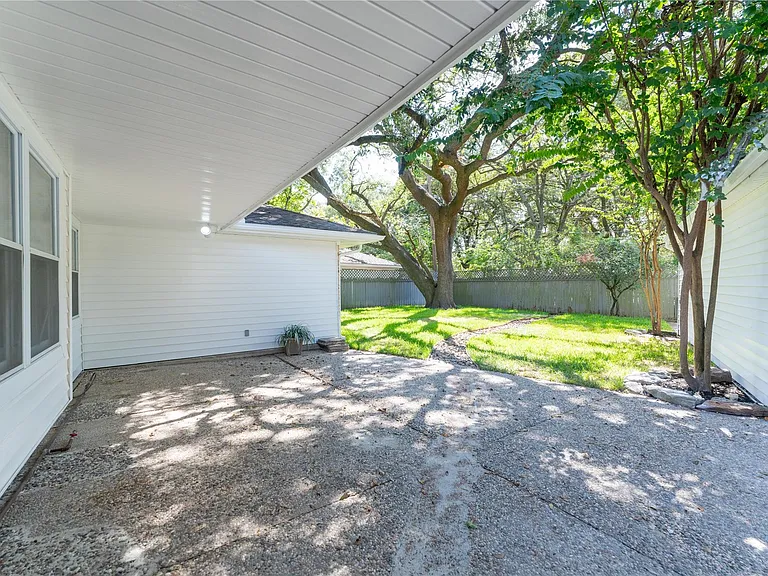 6119 S Braeswood Blvd — Photo 34