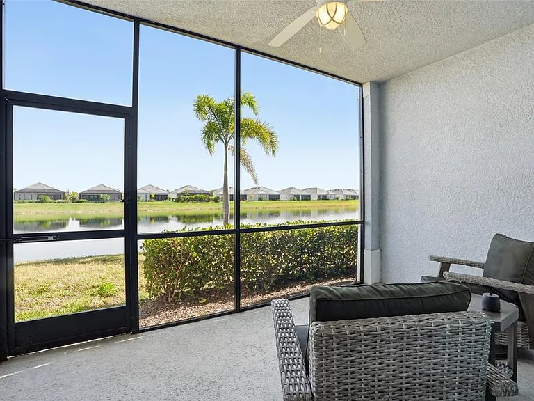 14204 Heritage Landing Blvd #712 — Photo 31
