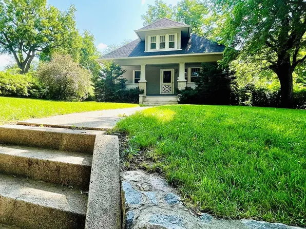 1522 N Adams St, Carroll, IA 51401