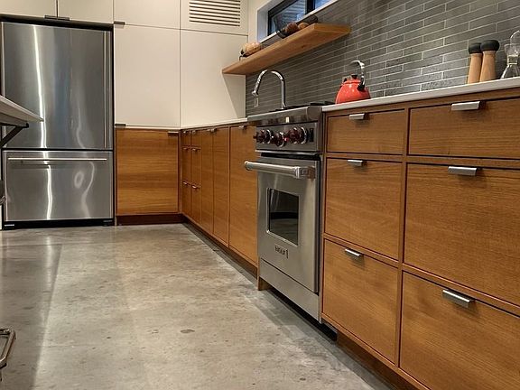 4th image of 114 4th Pl APT 1