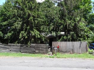 679 Seltzer Rd, Pottsville, PA 17901