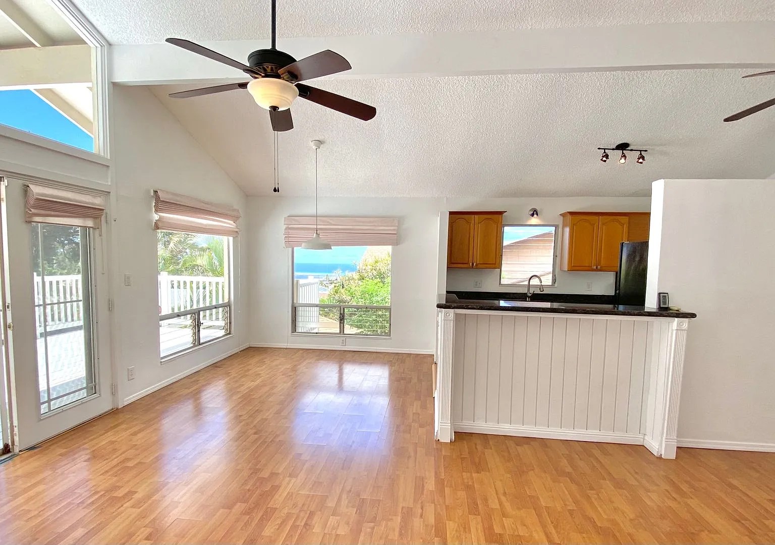 3 Bed 2 Bath Home W/ Pv (Low Electricity Fees) - Upper Makakilo! — Photo 4